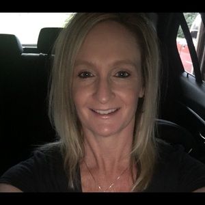 Meet your Posher, Shelly